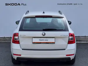 Škoda Octavia Tour