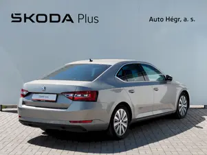 Škoda Superb L&K