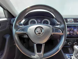 Škoda Superb L&K
