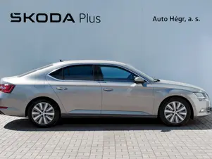 Škoda Superb L&K