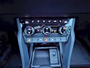 Škoda Karoq Selection