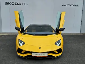 Lamborghini Aventador 