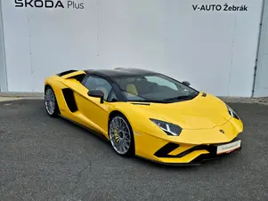 Lamborghini Aventador 