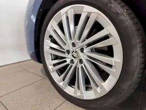 Škoda Superb Selection