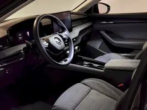 Škoda Superb Selection