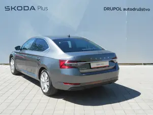 Škoda Superb Style Plus