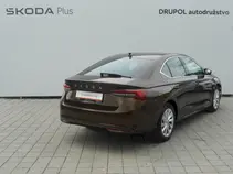 Octavia Top Selection