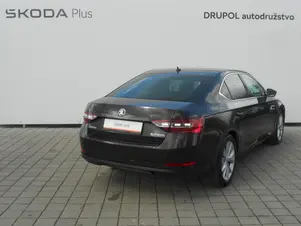 Škoda Superb Style Plus