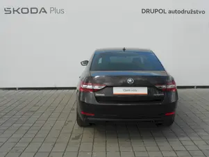 Škoda Superb Style Plus