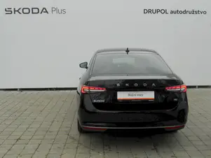 Škoda Superb L&K