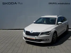 Škoda Superb Style