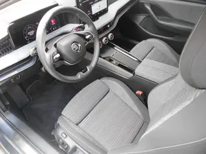 Škoda Superb Selection