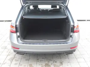 Škoda Superb Ambition