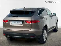 F-Pace 