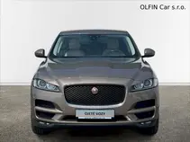 F-Pace 