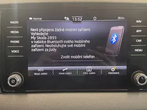 Škoda Karoq Selection