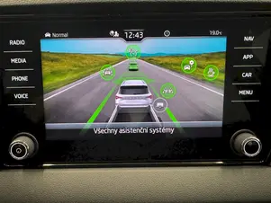 Škoda Karoq Selection