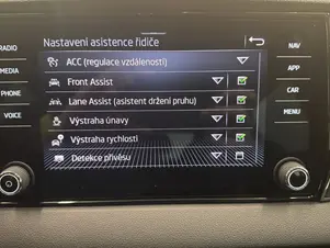 Škoda Karoq Selection