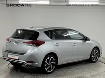 Auris 