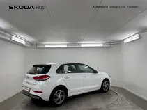 i30