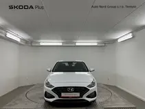 i30